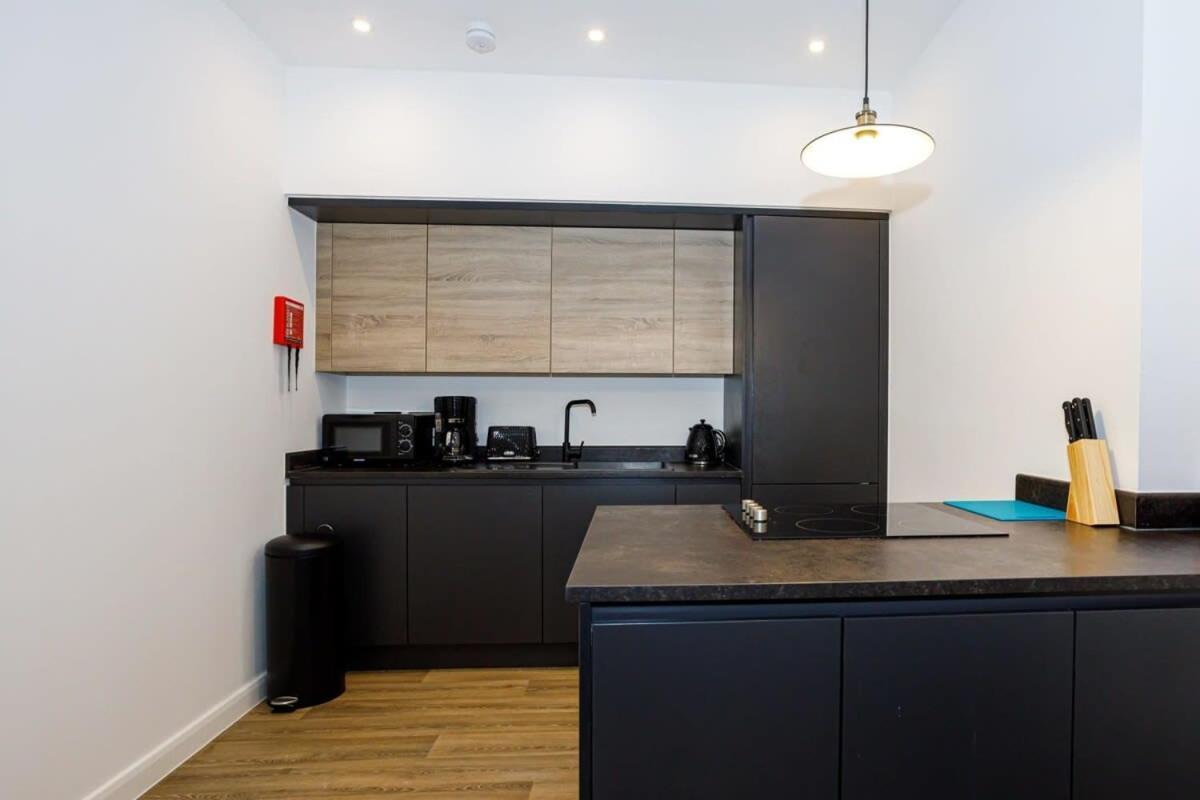 Contemporary 1 Bed Apartment Central Bolton Esterno foto