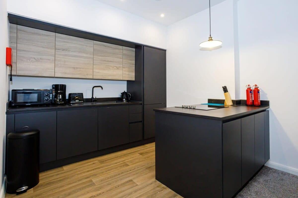 Contemporary 1 Bed Apartment Central Bolton Esterno foto